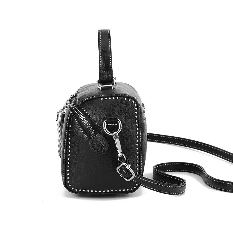 Bandolera Cartera Ecocuero | Bolso Negro con tachas para mujer